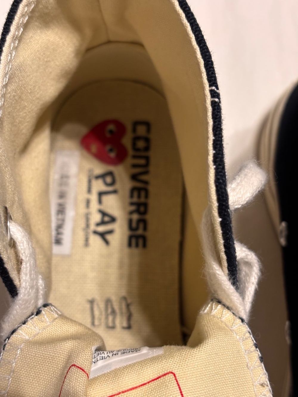 Converse- Play - Picture 2 of 12